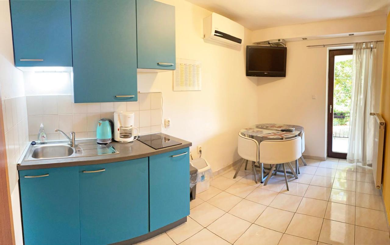 Apartments Vanessa 포레치 외부 사진